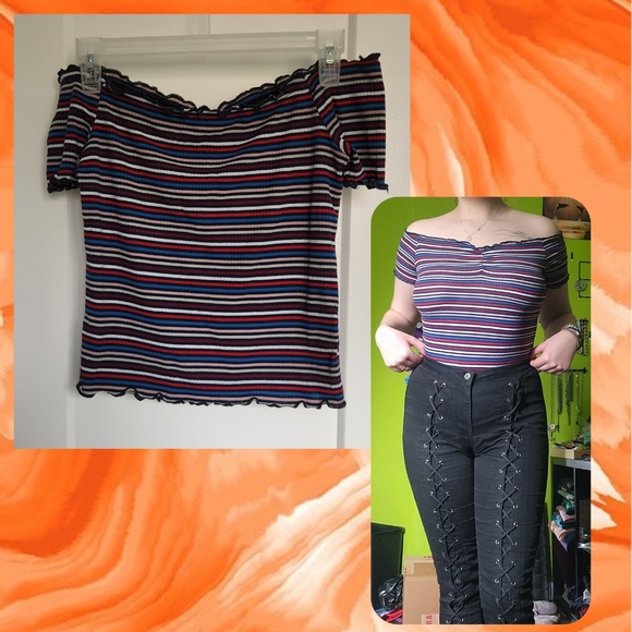 Off Shoulder Stripped Top - Picture 2 of 2